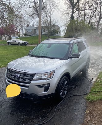 Ford Explorer