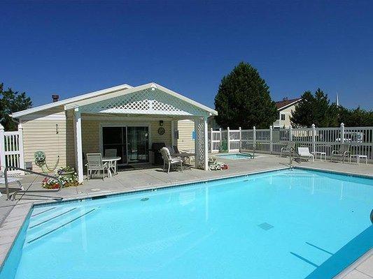 Seasonal Heated Pool