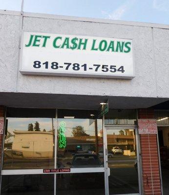 Our name says it all, Jet Cash. Get your money same day for your car title loan.