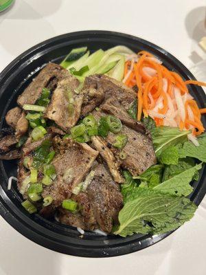 Bn Tht Heo Nng / Grilled Pork Vermicelli Bowl