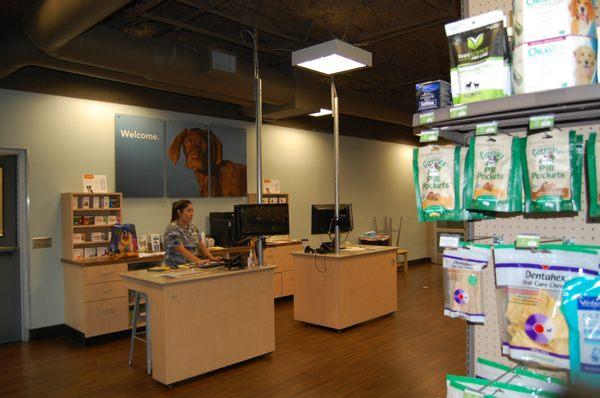 The Uptown Ruffit Boarding/Grooming lobby on the other side of the building