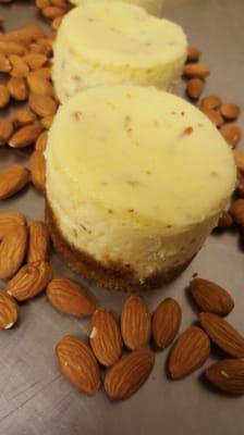 Amaretto  Cheesecake