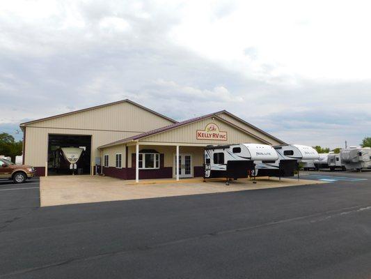 Kelly RV Inc is a proud dealer of Northwood travel trailers and fifth wheels, Gulf Stream Coach travel trailers, and Palomino truck campers.