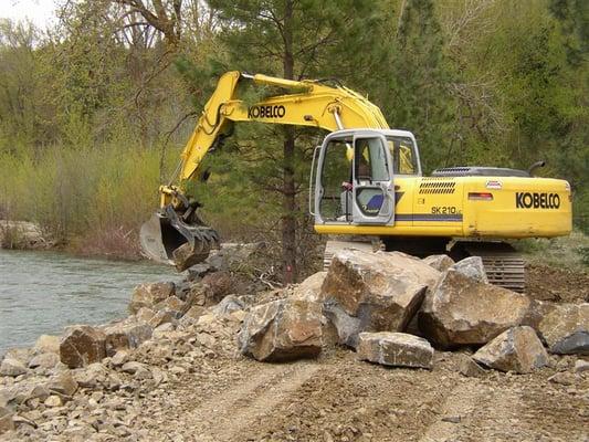 Ecklund Excavation and Development