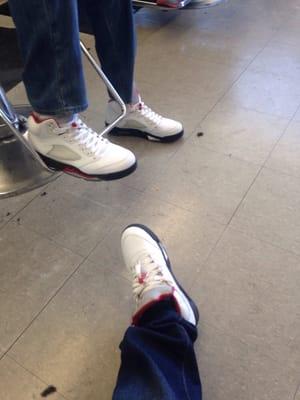 We stay wit a fresh pair of J's on up at Groomtime