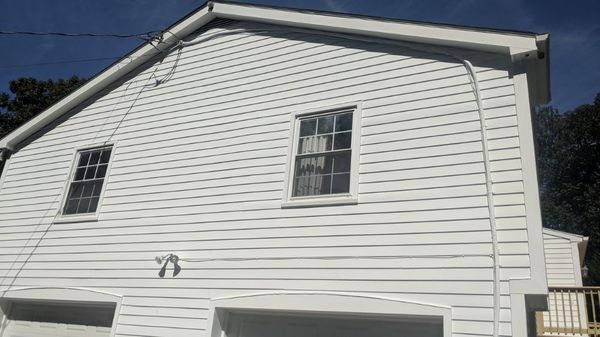 Siding repainting