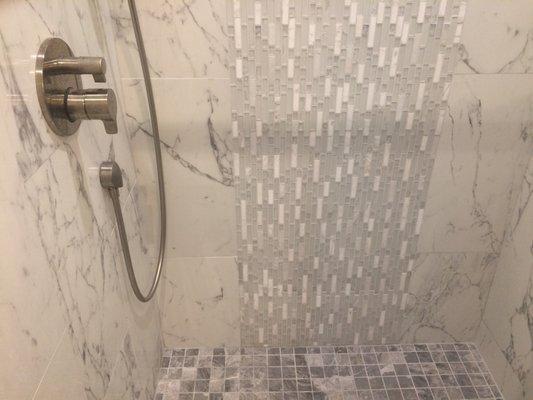 Gorgeous Waterfall tiling