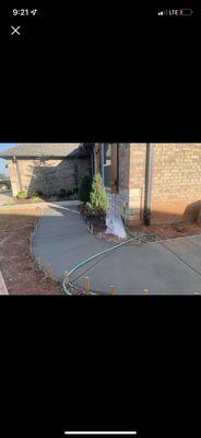 I do sidewalk patio's porch nd driveway here a job we did Monday