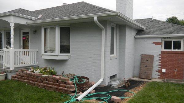 Gutter installation - American Seamless Rain Gutters - Helena