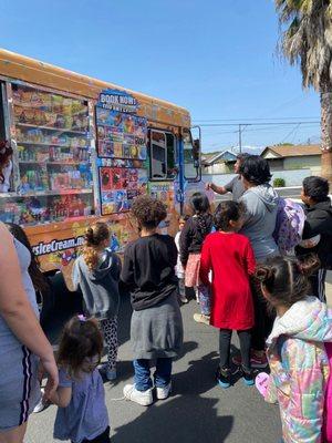 Barney's Ice cream for an Evangelistic event , city of Pomona