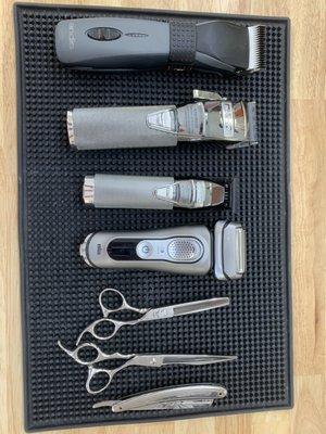 CLEAN TOOLS FOR CLEAN CUTS