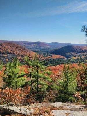 Gorgeous views from up on the ridge!