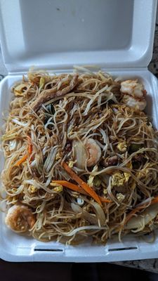 #87 pancit.  F@#$ delicious