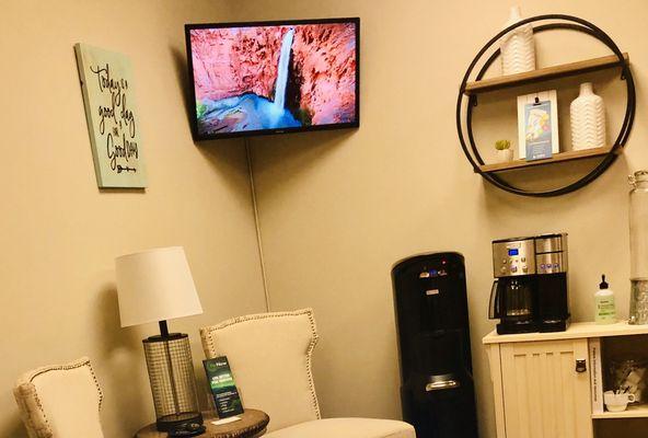 Spa music and beautiful landscape videos play in the lobby and in the infusion rooms.