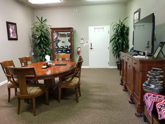 The family meeting room of Lombard Funeral Home