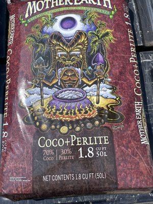 Mother Earth coco/perlite mix.