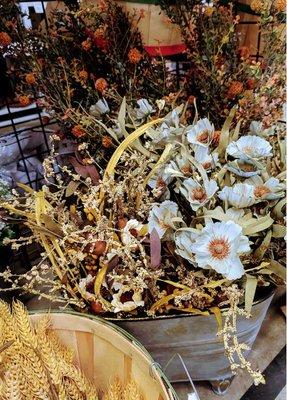 Wholesale fall decor