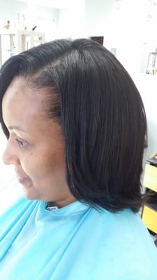 Long layer style, comfort style for the uncomplicated Lady (Full Hair Ext.)