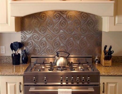 Twister kitchen backsplash