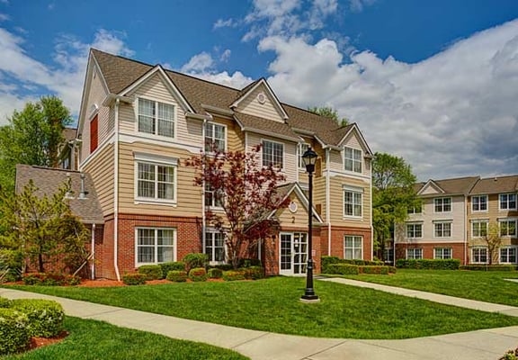 Residence Inn Saddle River / Bergen County near corporate campuses like KPMG, Mercedes - USA, BMW, VW/Audi, Jaguar, Sharp and others.