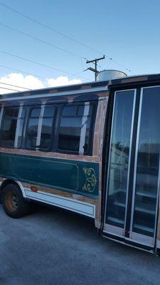 Bus transformed in a functional kitchen