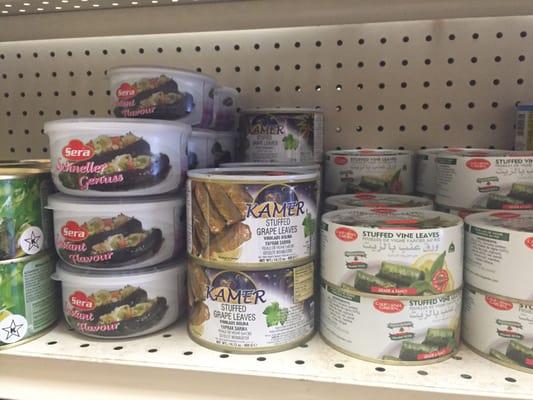 Several choices for grape leaves