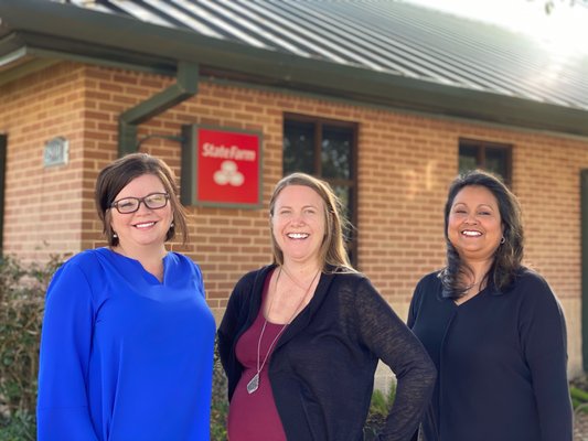 Our amazing staff, Tina, Amanda and Maria!