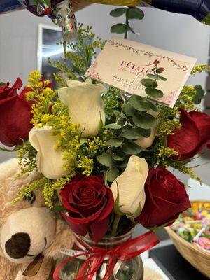 I order a flower arrangement for a birthday and the flowers were really nice. Had good quality highly recommended.