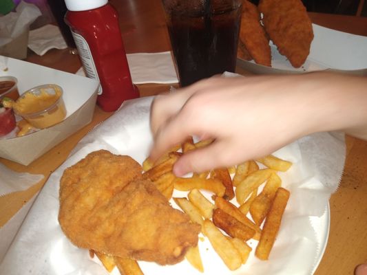 Chicken and fry basket