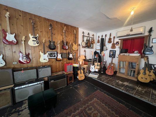 Old Style Guitar Shop