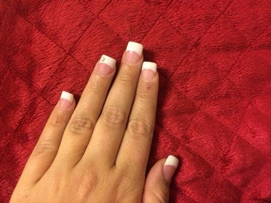 Pink and white. Tracy did great. No cuts. Very gentle, love my nails :)