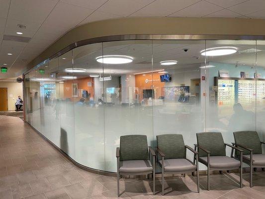 Kaiser Redwood City Bent Glass Wall with 1/2" Clear Glass in base shoe with Gradient Fade film