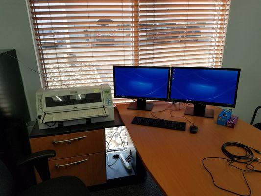 1 of 5 office setups at Carolina Volkswagon