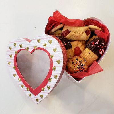 Cookie boxes for special occasions