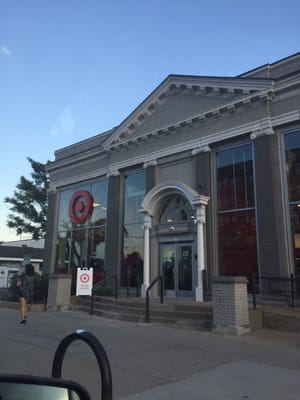 Target Brookline -- 860 Commonwealth Avenue / Route 20, Brookline Packards Corner           Storefront