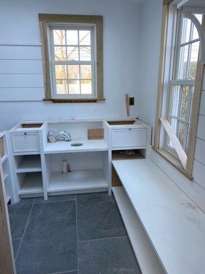 A new laundry room in mIddletown