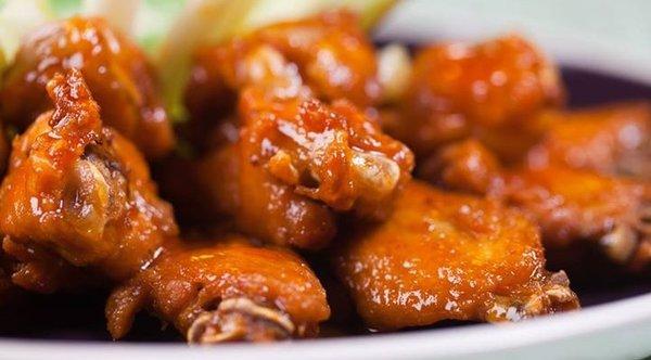 Jumbo Hot Wings