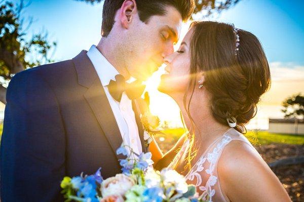 wedding photography first kiss