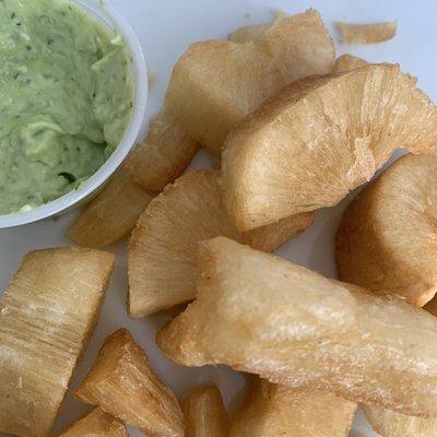 Yuca fries with garlicky avocado purée