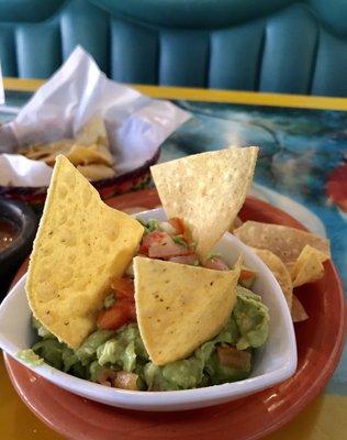 This guacamole was excellent and they were very generous with the serving!