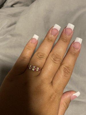 My pink and white acrylic set ! I'm in love !