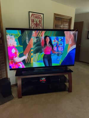 77" LG evo