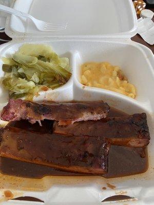 Ribs, cabbage and Mac n cheese