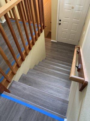 Vinyl waterproof flooring for your stairs