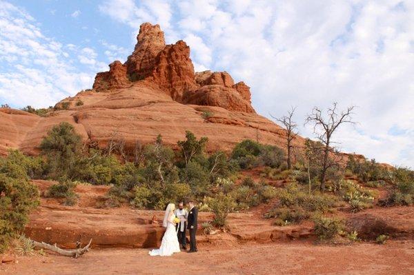 Elopement at Bell Rock in Sedona!