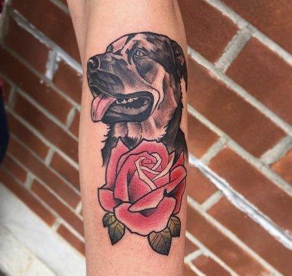 Illustrative dog portrait tattoo