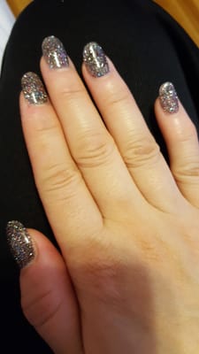 Lee did the ANC powder gel in #30 Multi-glitter. Very pretty, but prefer SNS gel powder