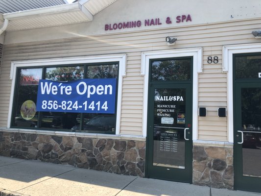 Blooming Nail & Spa