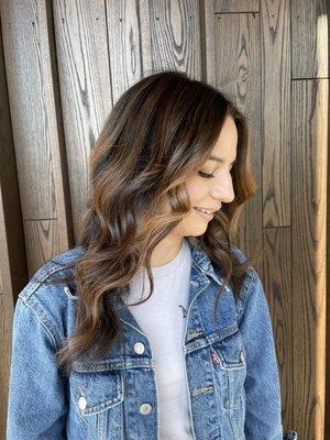 Styled straight or curled a balayage can look great both ways!