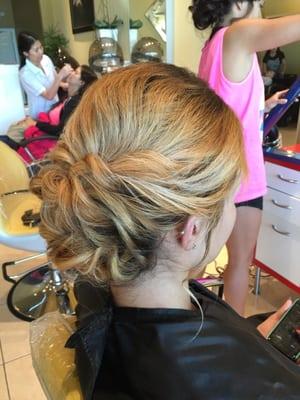 Prom updo